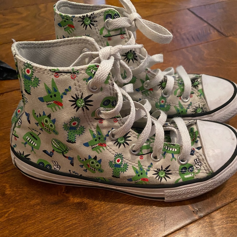 Monster Converse